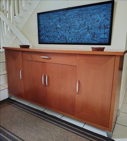 ENTERTAINMENT CENTER TV STAND BUFFET SERVER DELIVERY AVAILABLE