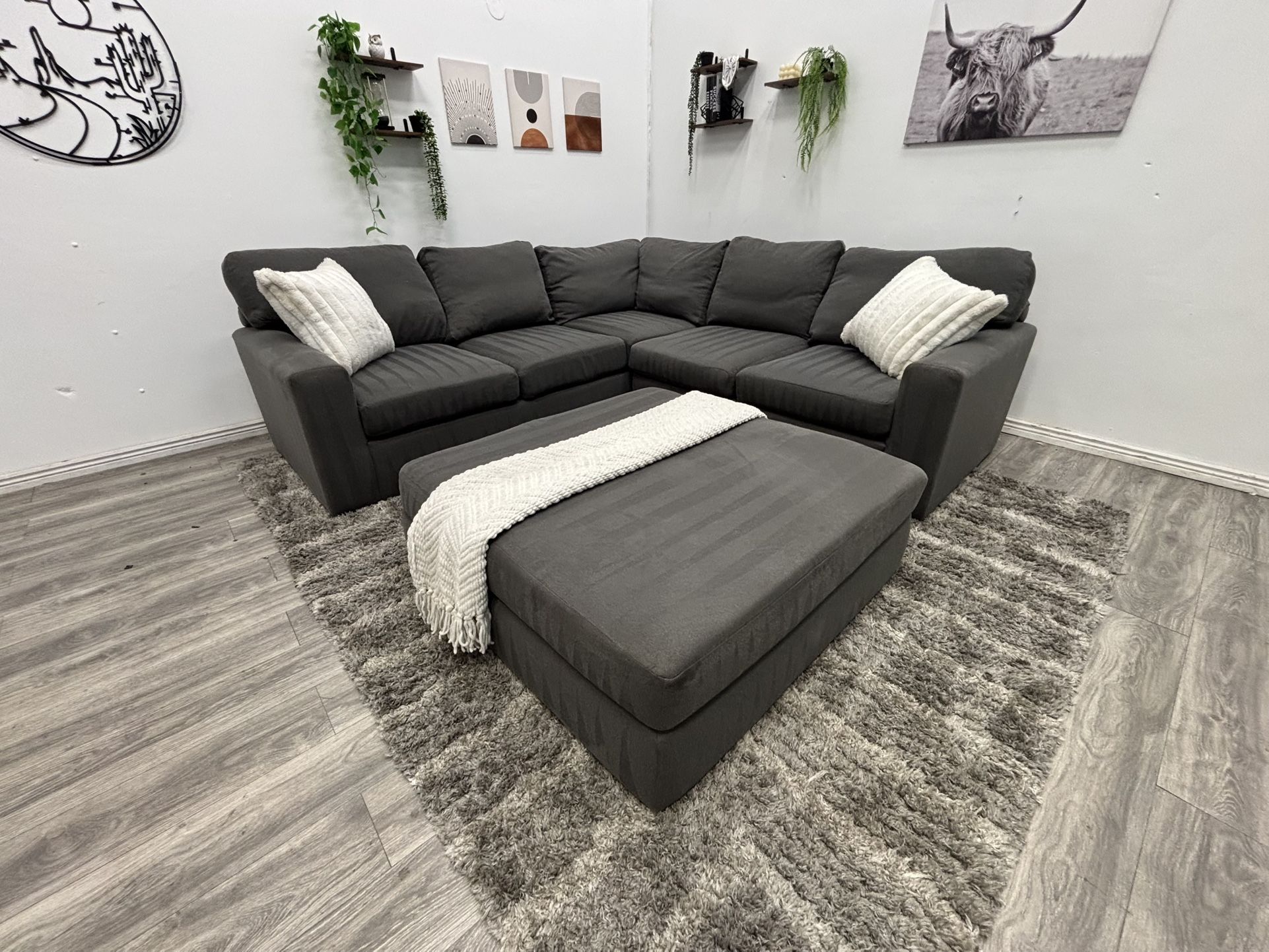 Gray Sectional Couch - Free Delivery