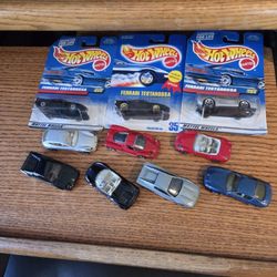 Lot Of 10 Loose Hot Wheels Ferrari testarossa,458,456m,fm12m,ff and more