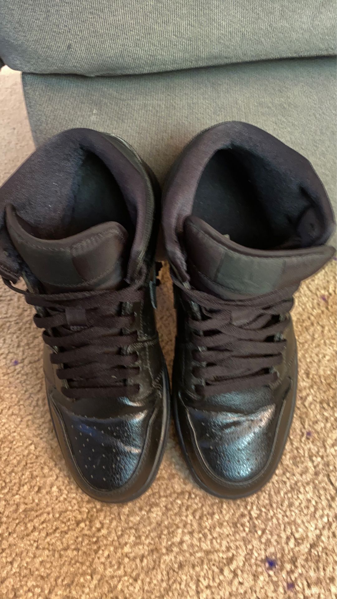 Jordan 1 all black very clean and lightly used size 9.5 men OBO