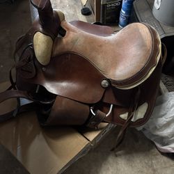 Royal King 1750 Western Saddle 