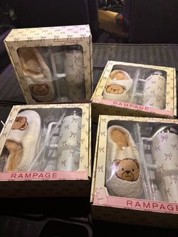 Rampage Bear Slipper & Tumbler Gift Set
