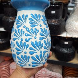 💙Engobe White/blue Flower Vase 💙