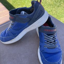 boy skechers shoes