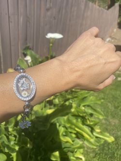 Origami owl crystal bracelet with charms 10 piece