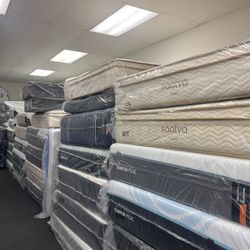 Name Brand Mattresses 
