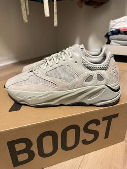 Adidas Yeezy 700 Salt 