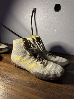 Nike tech Fall wrestling shoes size 12
