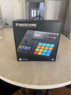Native Instruments MASCHINE Production & Performance System