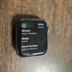 Apple Watch, Series 4, 44mm, Case
