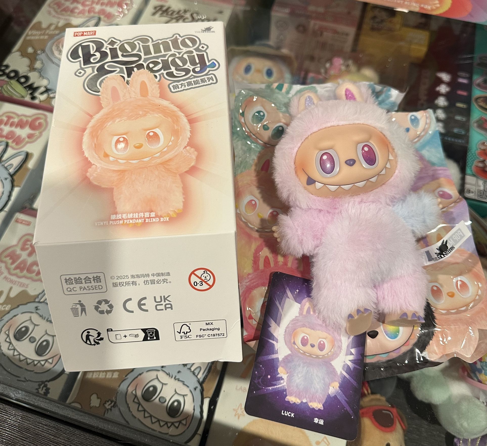 LUCK - BIG INTO ENERGY LABUBU