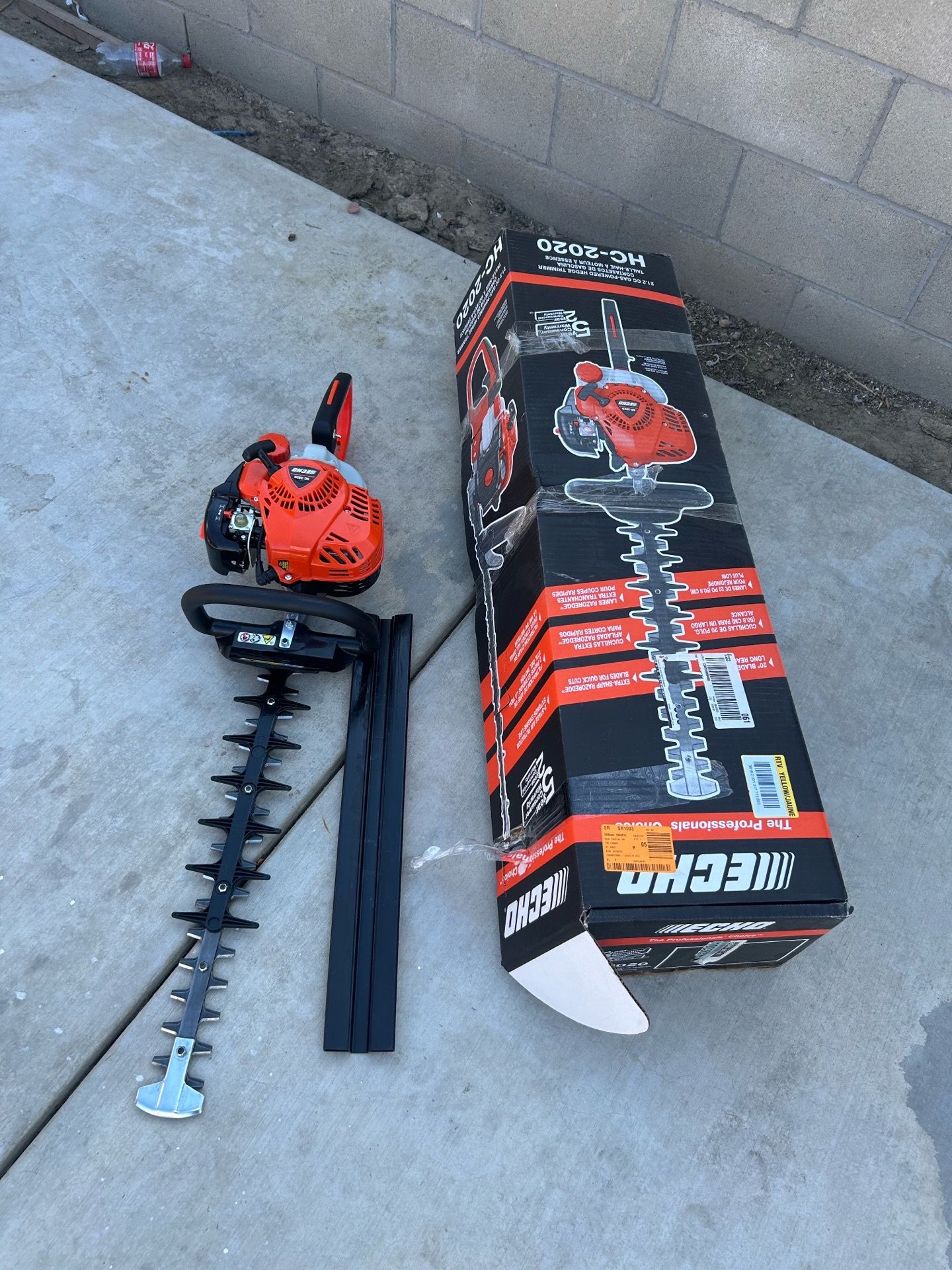 ECHO 20 in. 21.2 cc Gas 2-Stroke Hedge Trimmer