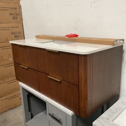 48” Brown Solid Wood Bathroom Vanity with Ceramic Top (V46)