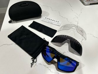 Oakley Sutro