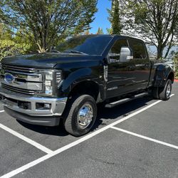 2017 Ford F350 ( 140k Miles )