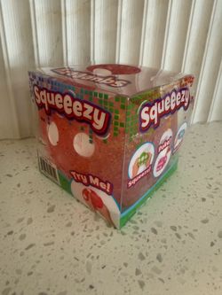 Squeeezy dice