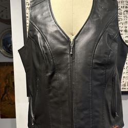 Harley Davidson Black Leather Motorcycle Vest Women’s XL 