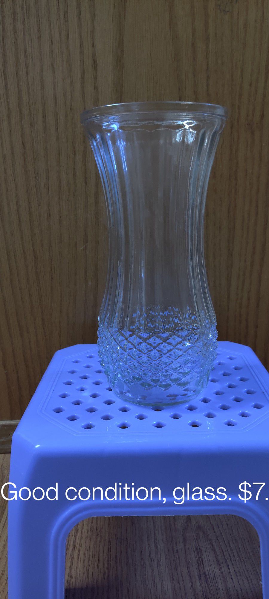 Glass Vase 1.
