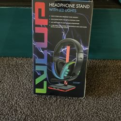 Head phone stand