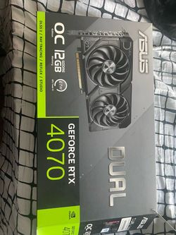 Asus RTX 4070 Dual OC