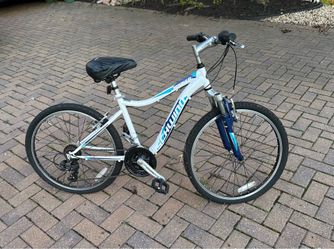 6 different bikes for sale! individual listings on my page