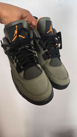 Jordan 4 undefeated