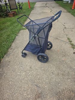 Folding beach cart the price is fir