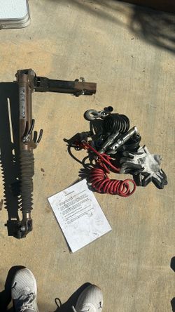 RV towing equipment