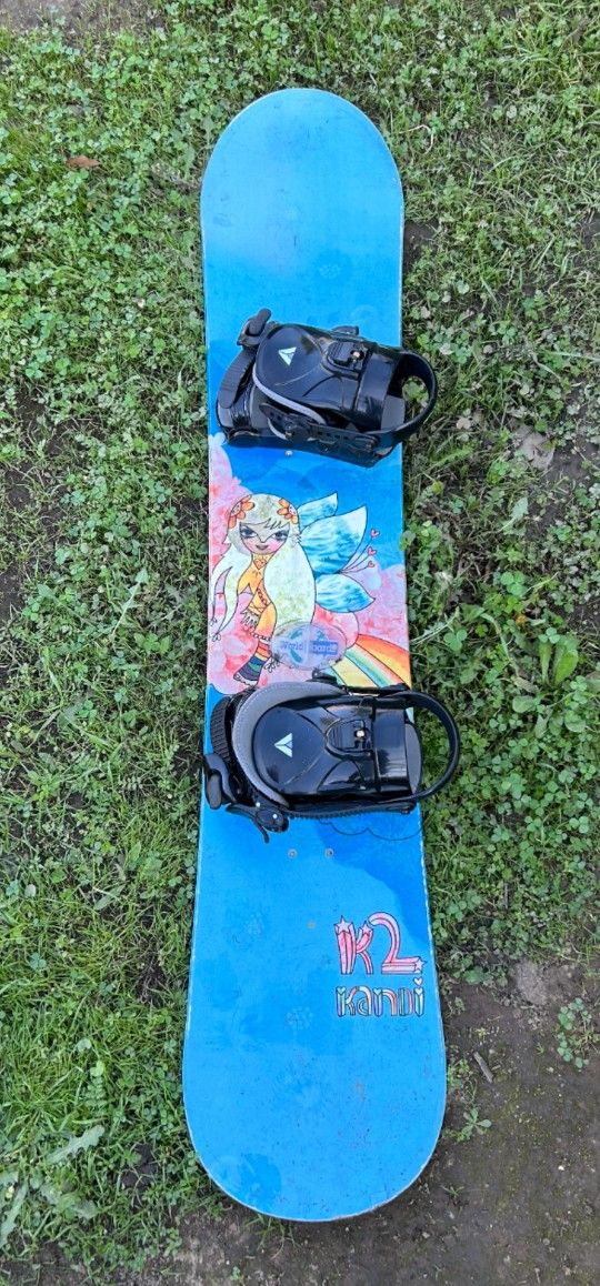 138cm Snowboard And Bindings 