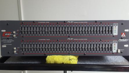 PEAVEY Q231fx dual 31 band equalizer made in usa $280