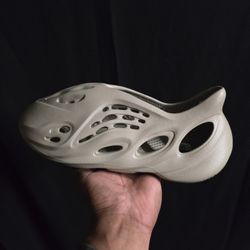 Yeezy Foam Stone Salt