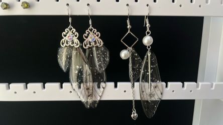 Whimsical dangly earrings