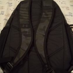 (BRAND NEW) UA Hustle 3.0 Under Armour Storm back Pack