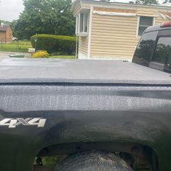 Truck Bed Cover 