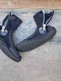 Diving boots