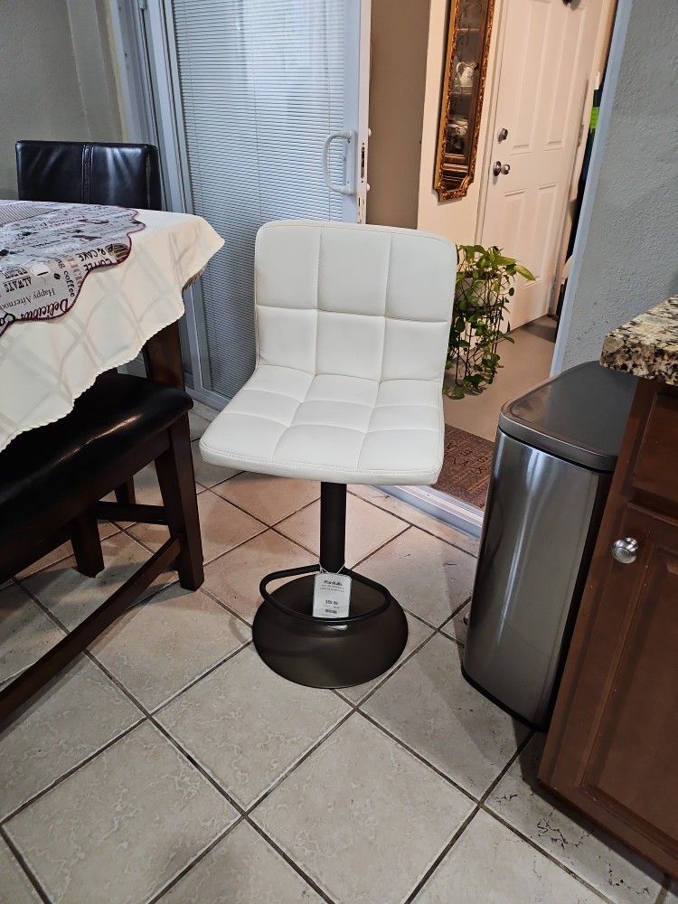 White Stool Chair 