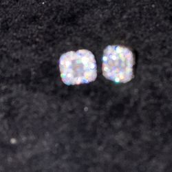 18 k Gold Plated Cluster Stud earrings 