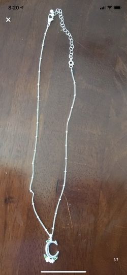 Silver chain necklace with pendant