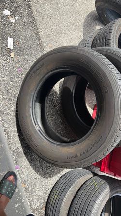 2. SureDrive All-Season Tire 235/65R17 104H