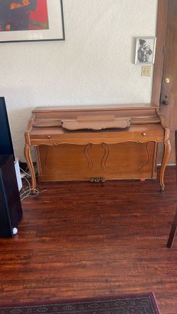 Free Piano