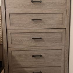 Ashley furniture Dresser/Chest