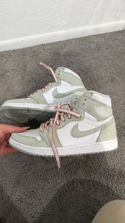 Jordan 1 Retro High OG Seafoam (Women's) 8.5