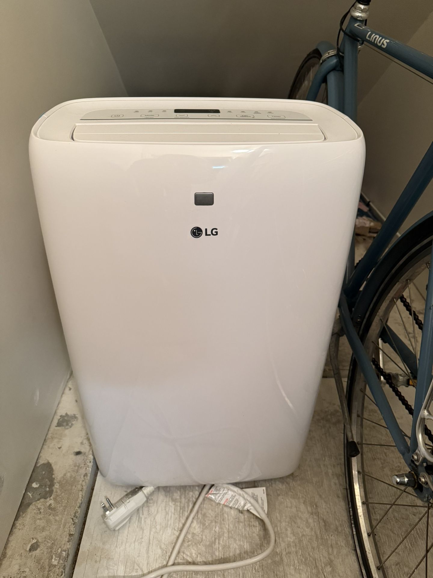 LG AC unit