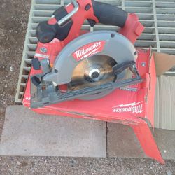 M18 Circular Saw 71/4