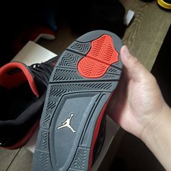 Jordan 4s Red thunder 