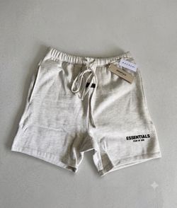 Light Oat Essentials Shorts