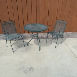 3-Piece Outdoor Metal Bistro Set
