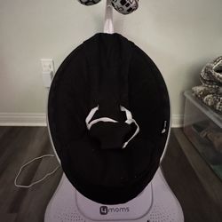 4Moms Mamaroo Swing