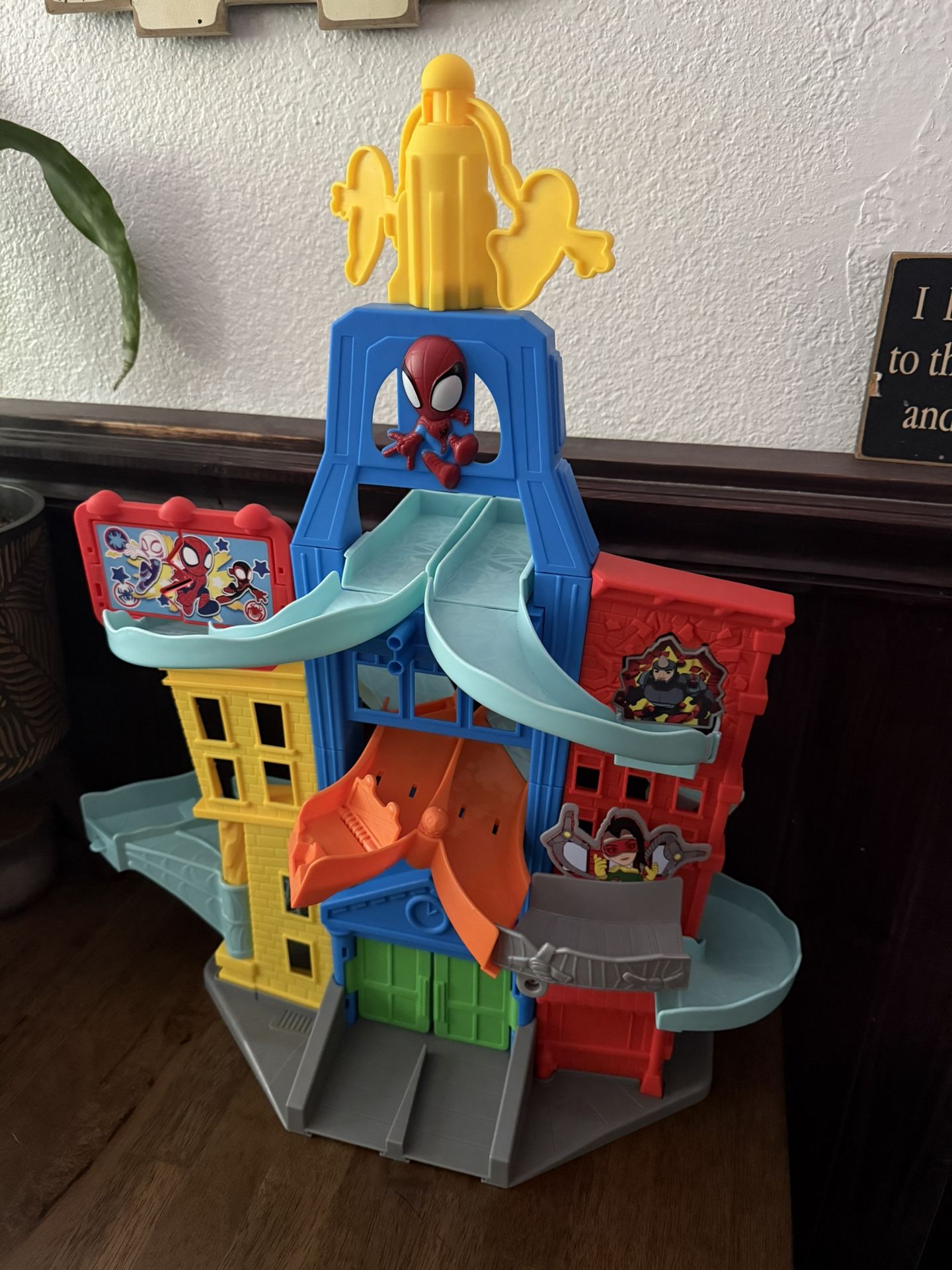 Spider Man Race Track Toy