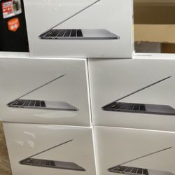 MacBook Pro 13” Sealed 2020 Model All Gigs